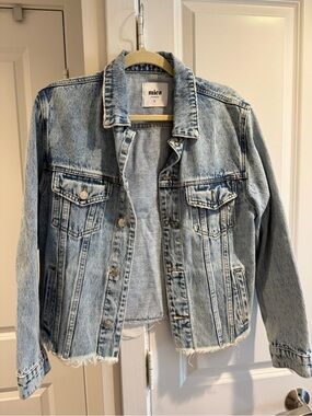 Mica Light Blue Denim Jean Jacket - Women's Frayed Hem